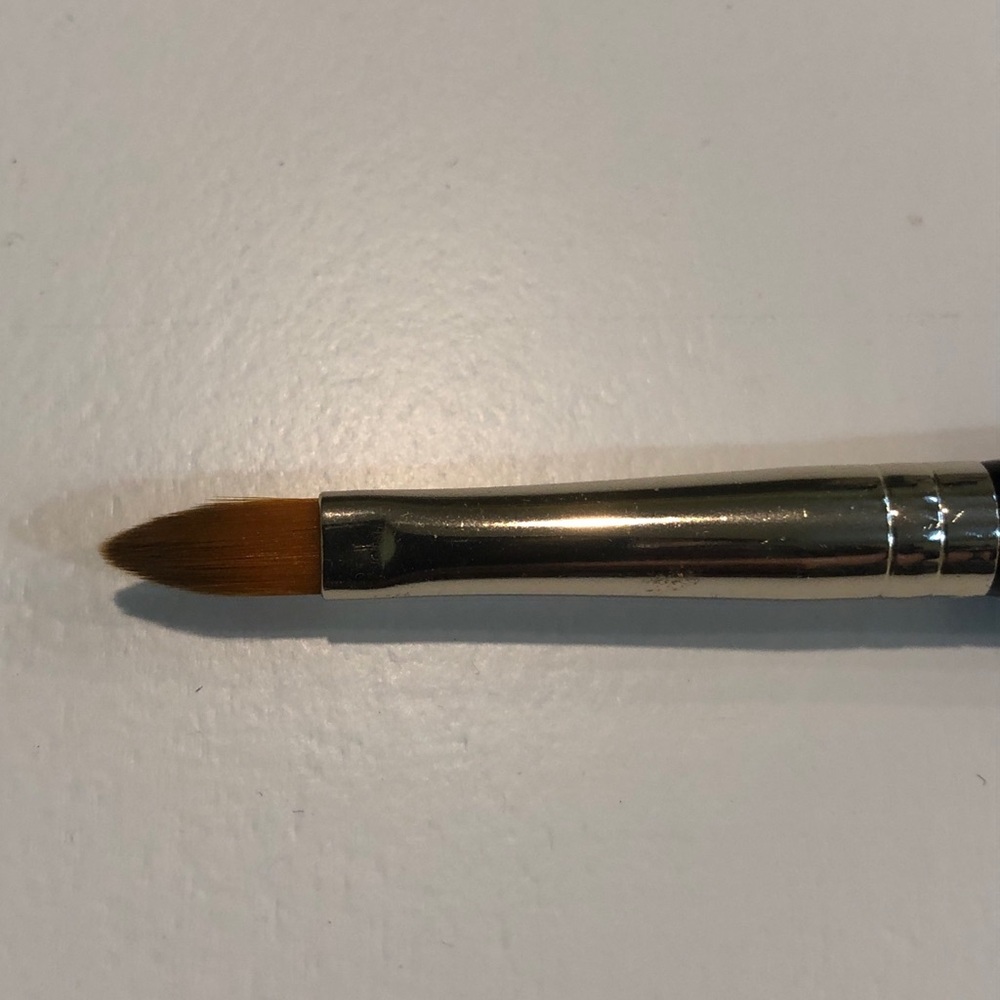 Like New Laura Mercier Dual-Ended Secret Camouflage/Camouflage Powder Brush - Picture 6 of 6